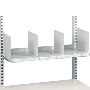 Sovella Nederland Treston legbord op een werktafel en inpaktafel met flexibele verdelers