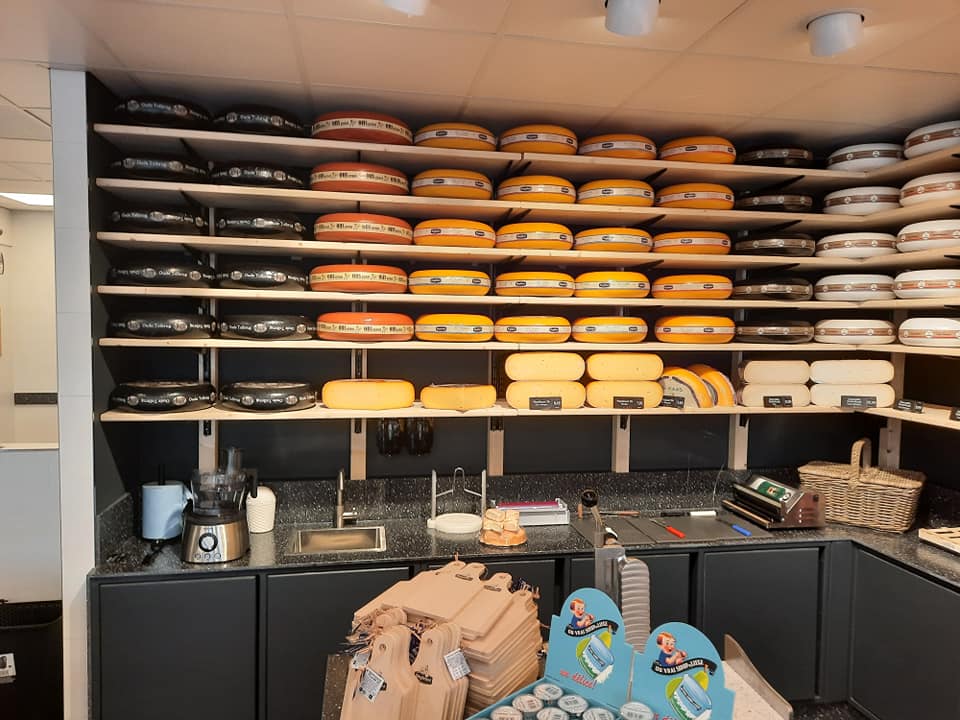 Kaaswinkel Beneden-Leeuwen vertrouwd op Fipro