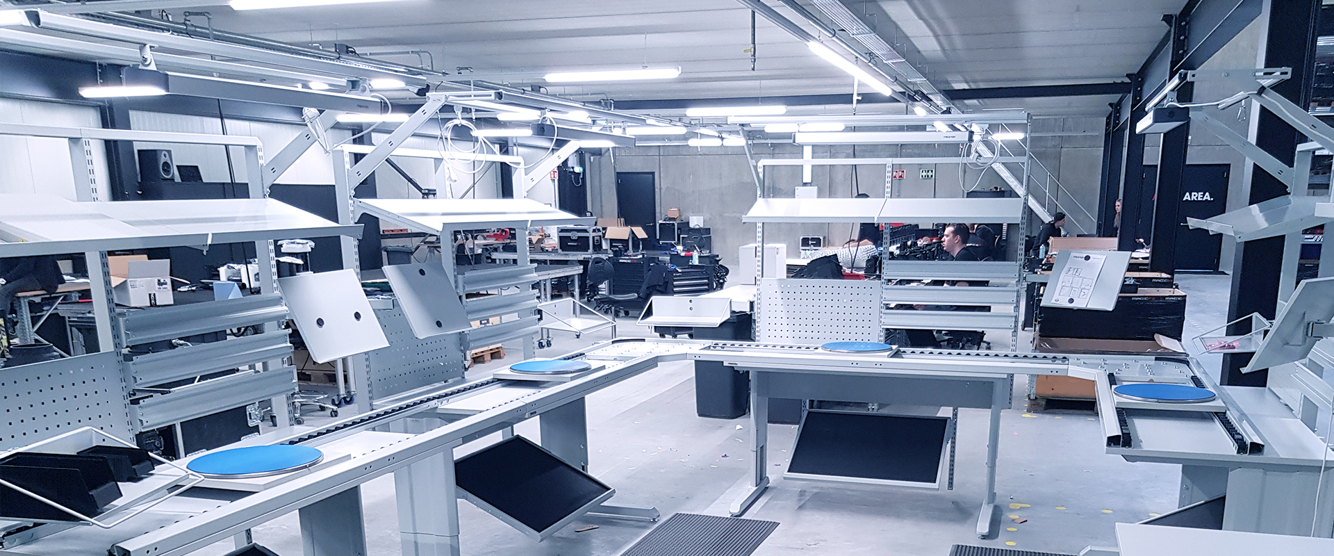 ENG_Sovella Nederland assembly line for ESD products. Modulair and ergonomic design